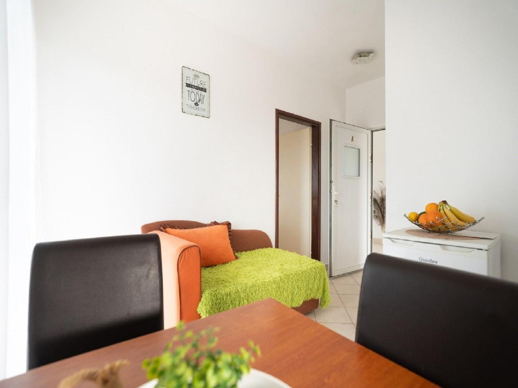 Apartments Milic - One Bedroom Apartment With Sea View And Terrace กอร์นยิ คาริน ภายนอก รูปภาพ